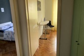 RIJEKA- prostrani stan sa odvojenim poslovnim prostorom, Rijeka, Appartment