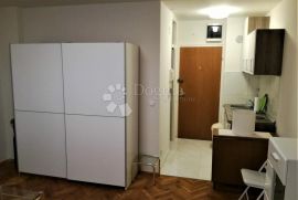 Srdoči - adaptirana garsonjera, Rijeka, Appartamento