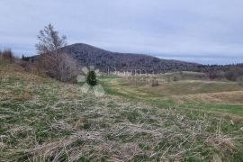 ATRAKTIVNO ZEMLJIŠTE U BEGOVOM RAZDOLJU, Mrkopalj, Land