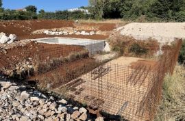 Građevinsko zemljište započeta gradnja okolica Marčane, Marčana, Γη