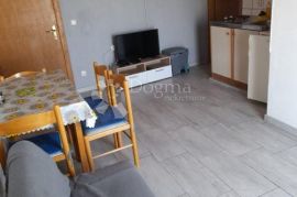 VODICE POSLOVNO STAMBENI OBJEKAT, Vodice, Propiedad comercial