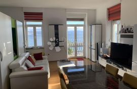 Opatija, centar, stan s otvorenim pogledom na more, Opatija, Appartement