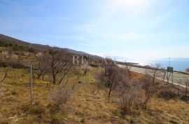 Novi Vinodolski, Smokvica - Poljoprivredno zemljište s panoramskim pogledom na more, Novi Vinodolski, Tierra