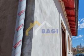 PREKRASNA NOVA KUĆA OKOLICA BARBANA 108m2, Barban, Famiglia