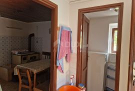 ISTRA, PAZIN - Kuća za adaptaciju na prostranom zemljištu, Pazin - Okolica, House