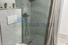 Pula, centar, prekrasan novouređeni studio apartman, Pula, Stan