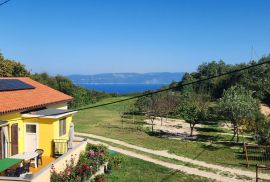 Prizemnica na jedinstvenoj lokaciji s pogledom na more, Labin, Kuća