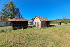 Kuća sa zemljištem - Velika Mučna, Sokolovac, Haus