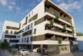 Pula, Centar, trosoban stan na top lokaciji NKP 138,80 m2, Pula, Appartamento