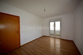 Zemun polje, 112m2, 4.0 - odlična novogradnja, Zemun, Daire