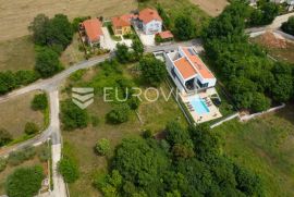 Ližnjan, impozantna villa s bazenom, Ližnjan, Famiglia