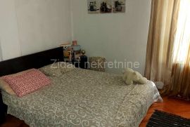 Galenika,Jovana Stojsavljevića 54m2, uknjižen, Zemun, Daire