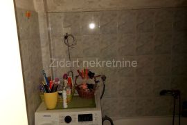 Galenika,Jovana Stojsavljevića 54m2, uknjižen, Zemun, Appartement