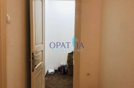 Rijeka - poslovni prostor za urede sa čekaonicom i sanitarnim čvorom, Rijeka, العقارات التجارية