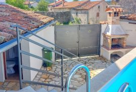 Renovirana kamena kuća sa bazenom, Buzet, okolica, Istra, Buzet, House