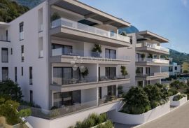 Ekskluzivni Penthouse s Bazenom i Pogledom na More -MAKARSKA, Makarska, Wohnung