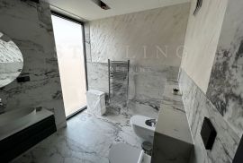 PRODAJA, VILA, MEDULIN, 600 m2, Medulin, بيت