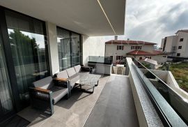 PRODAJA, VILA, MEDULIN, 600 m2, Medulin, بيت