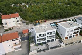 Crikvenica dvojna kuća sa bazenom, Crikvenica, Appartement