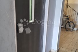 Zadar odličan stan u blizini centa, Zadar, Appartment