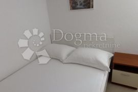Tri studio apartmana s pogledom na more, Makarska, Appartment