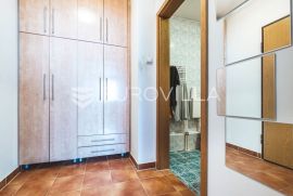 Zagreb, Špansko funkcionalna garsonjera 35m2, Zagreb, Apartamento