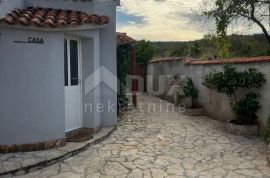 OTOK PAŠMAN, KRAJ - Renovirane prizemnice sa 4 apartmana i pogledom na more, Pašman, Σπίτι