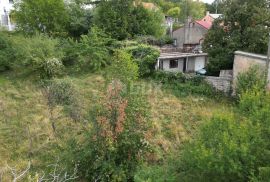 RIJEKA, HRELJIN- dvojna kuća 150m2 s pogledom na more + okoliš 1450m2, Bakar, House