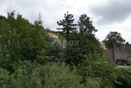 RIJEKA, HRELJIN- dvojna kuća 150m2 s pogledom na more + okoliš 1450m2, Bakar, Maison