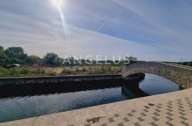 Šibenik, Bilice - građevinsko zemljište sa otvorenim pogledom, 700 m2, Šibenik - Okolica, Land