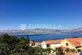 Brač, Splitska, apartmanska kuća s pogledom, Supetar, Famiglia