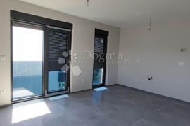 PETRČANE - Troetažni stan B3 u novogradnji, Zadar - Okolica, Appartamento