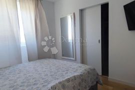 ZADAR, BOKANJAC - Prostran stan u mirnom naselju, Zadar, Appartment