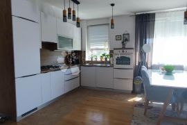 ZADAR, BOKANJAC - Prostran stan u mirnom naselju, Zadar, Apartamento