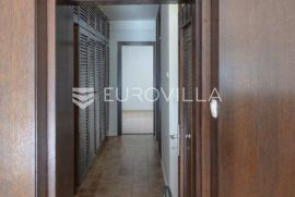 Zagreb, Travno, poslovni prstor NKP 97m2, Zagreb, Propriété commerciale