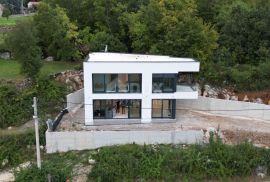 OPATIJA, IČIĆI, POLJANE- villa 155m2 s panoramskim pogledom na more i bazenom + uređena okućnica 600m2, Opatija - Okolica, Kuća
