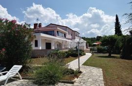 ISTRA,POREČ - Hotel sa bazenom i prostranom okućnicom!, Poreč, Εμπορικά ακίνητα