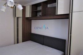 Matulji blizina centra stan 1.kat, 75.74 m2,, Matulji, Appartement