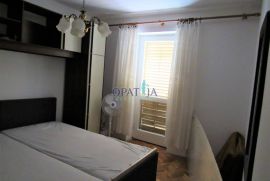 Matulji blizina centra stan 1.kat, 75.74 m2,, Matulji, Flat