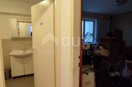 ISTRA, PULA - Moderna apartmanska kuća nadomak grada, Pula, House