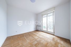 Zagreb, Maksimir, komforan trosoban stan NKP 97 m2, Zagreb, Appartement