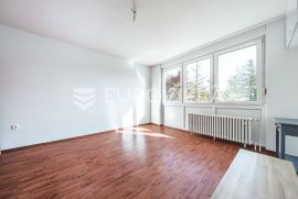 Zagreb, Gornji Grad – Tuškanac, dvosoban stan 70 m2 s terasom i vrtom, Zagreb, Kвартира