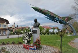 VRHUNSKO GRAĐEVINSKO ZEMLJIŠTE NADOMAK ZAGREBA!!!, Gornja Stubica, Земля