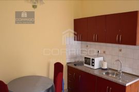 Promajna, apartmanska kuća s pogledom na more, 753 m2, Baška Voda, Maison