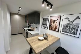 EKSKLUZIVNO! Kompletno renoviran stan Labin, 3D TOUR u opisu!, Labin, Appartement