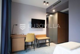 Rovinj hotel 900m2 (20 soba), Rovinj, Propiedad comercial