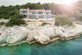 Dubrovački arhipelag, dvije luksuzne vile 604 m2 prvi red do mora s bazenom, Dubrovnik - Okolica, House