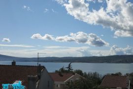 Crikvenica, centar, moderna vila s liftom i bazenom, 8 stanova, u rohbau, Crikvenica, Дом