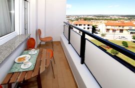 Stan s terasom i lijepim pogledom, Pula, Istra, Pula, Appartment
