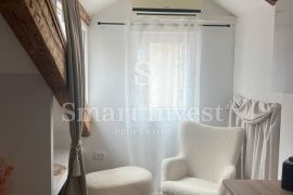 PULA, PREKRASAN STUDIO APARTMAN U CENTRU, 41 M2, Pula, Appartement